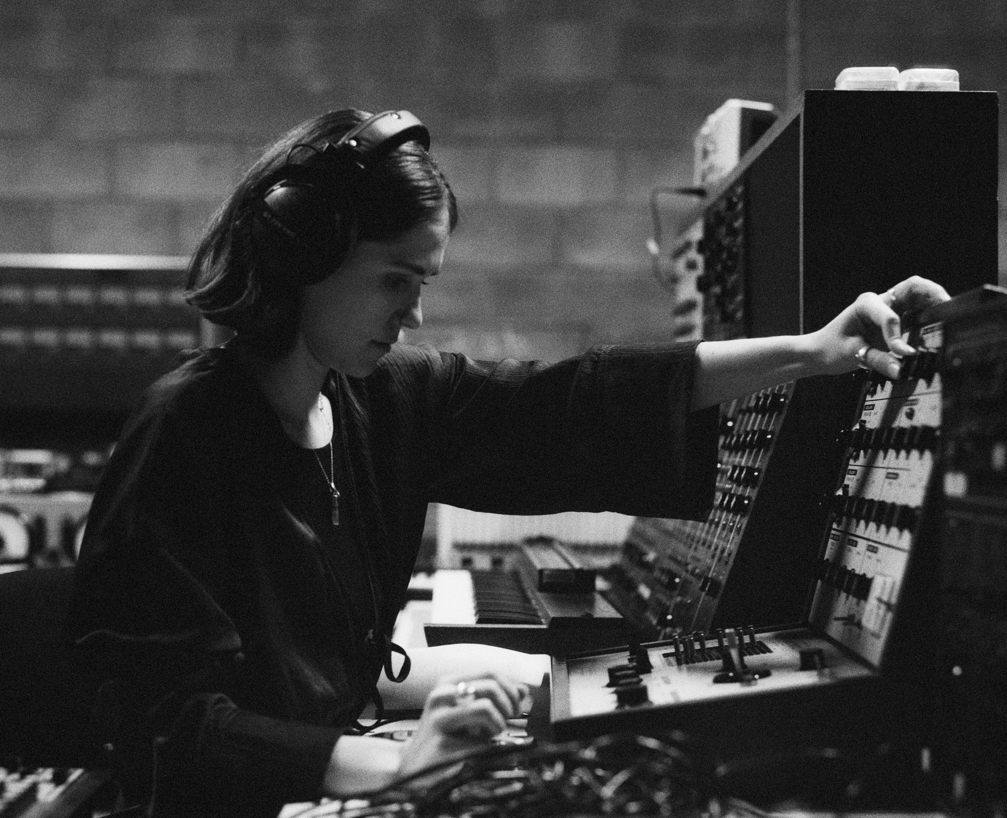 Artist Aleksandra Słyż working with the instruments from the Polish Radio Experimental Studio (SEPR), Museum of Modern Art Warsaw, May 2025. Image by Thomas Zanon-Larcher